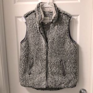 Thread & Supply Vest